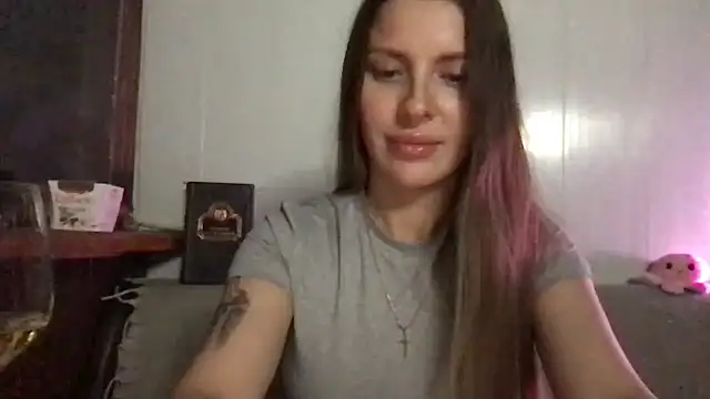 Ceryanna online show from October 2025 12:22:01 AM