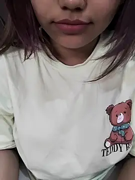 Miss Rose   online show from March 2026 04:57:01 AM