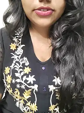 Snapshot of Miss_Rose__ chatting on October 2025 04:22:02 PM Miss Rose   online show from October 2025 04:22:02 PM