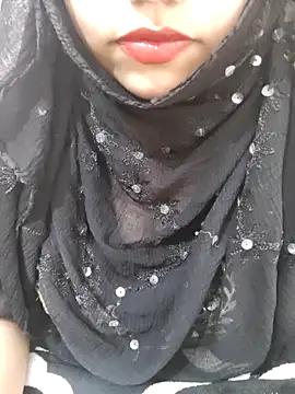 Miss Rose   online show from November 2025 06:52:02 PM