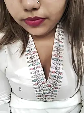 Miss Rose   online show from March 2026 06:35:02 AM