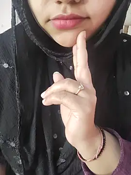 Miss Rose   online show from February 2026 07:06:01 AM