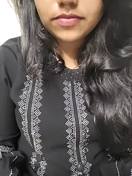 Snapshot of Miss_Rose__ chatting on October 2025 03:56:01 PM Miss Rose   online show from October 2025 03:56:01 PM