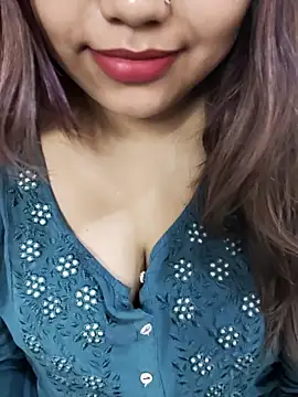 Miss Rose   online show from March 2026 05:42:02 PM