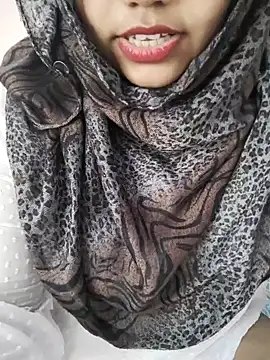 Miss Rose   online show from April 2026 01:41:01 PM