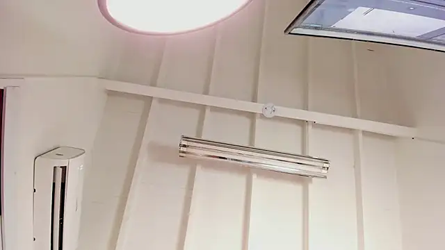 Snapshot of melevansxs chatting on November 2025 09:37:02 PM melevansxs online show from November 2025 09:37:02 PM