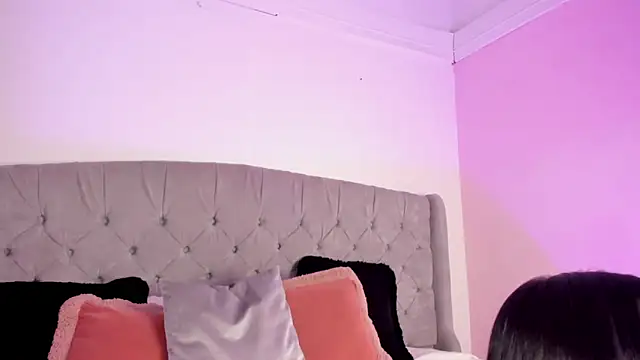 melevansxs online show from February 2026 06:04:01 AM