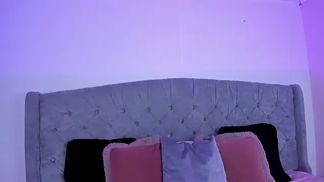 melevansxs online show from February 2026 04:36:02 AM