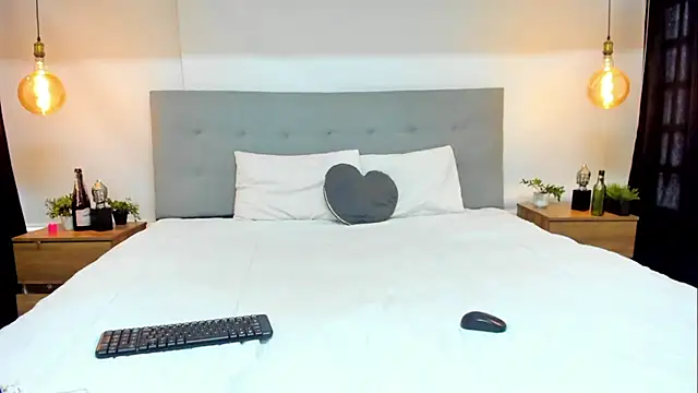 KelaniSilva online show from October 2025 07:57:02 PM