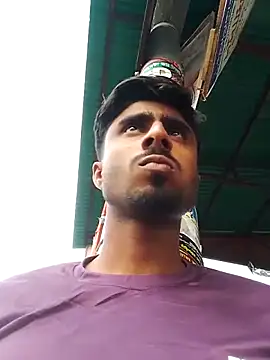 Snapshot of LesserUpset chatting on December 2025 09:11:02 AM LesserUpset online show from December 2025 09:11:02 AM