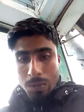 Snapshot of LesserUpset chatting on December 2025 11:11:01 AM LesserUpset online show from December 2025 11:11:01 AM