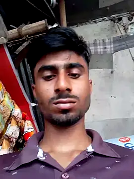 Snapshot of LesserUpset chatting on November 2025 05:45:01 AM LesserUpset online show from November 2025 05:45:01 AM