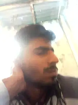 Snapshot of LesserUpset chatting on November 2025 02:04:02 AM LesserUpset online show from November 2025 02:04:02 AM