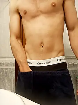 ruiiizz online show from March 2026 03:24:01 PM