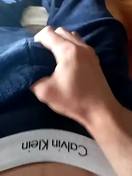 ruiiizz online show from March 2026 09:34:01 AM