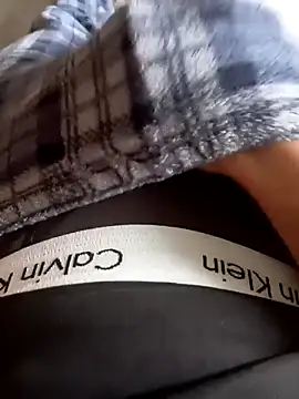 ruiiizz online show from April 2026 04:04:02 PM