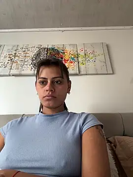 anna evans09 online show from October 2025 01:25:01 PM