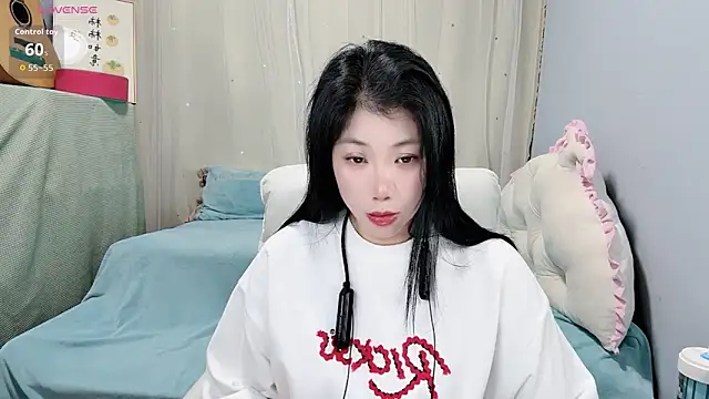 Snapshot of Huanhuan- chatting on October 2025 05:42:01 AM Huanhuan- online show from October 2025 05:42:01 AM