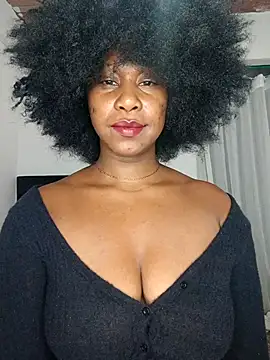 Opal S online show from November 2025 04:46:01 AM