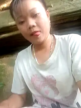 Samyy xx online show from October 2025 12:42:01 AM