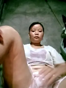 Samyy xx online show from October 2025 12:37:02 PM