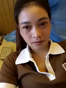 Snapshot of Phiny_xx chatting on October 2025 10:05:02 AM Phiny xx online show from October 2025 10:05:02 AM