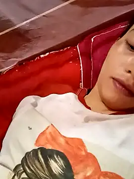 Snapshot of Phiny_xx chatting on October 2025 06:36:02 AM Phiny xx online show from October 2025 06:36:02 AM