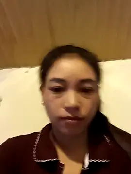 Snapshot of Phiny_xx chatting on October 2025 11:47:01 PM Phiny xx online show from October 2025 11:47:01 PM