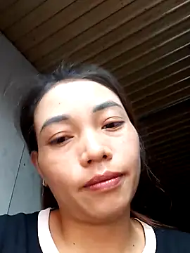 Snapshot of Phiny_xx chatting on October 2025 07:21:02 AM Phiny xx online show from October 2025 07:21:02 AM