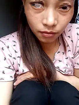 Snapshot of Phiny_xx chatting on October 2025 08:59:01 AM Phiny xx online show from October 2025 08:59:01 AM