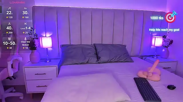 EllaaThorne online show from March 2026 10:49:02 PM