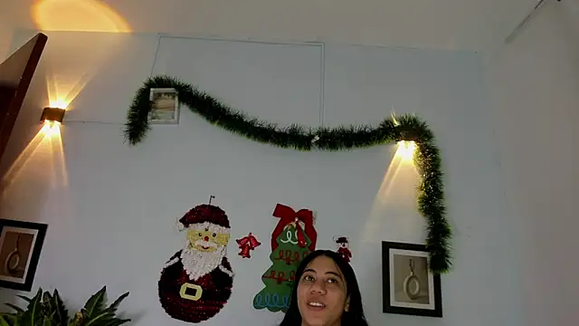 Snapshot of vanelope_smith chatting on December 2025 11:31:02 PM vanelope smith online show from December 2025 11:31:02 PM