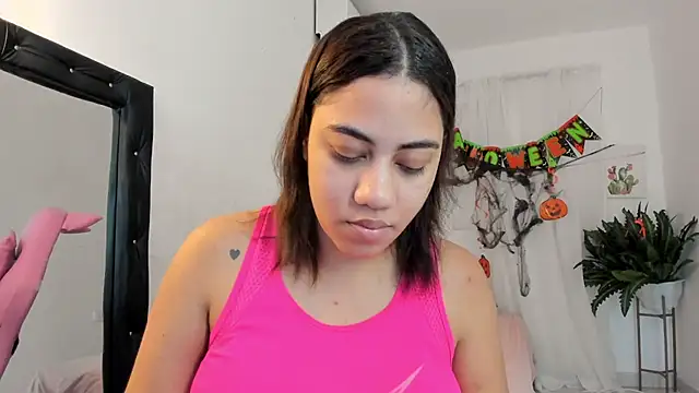 Snapshot of vanelope_smith chatting on October 2025 10:11:01 PM vanelope smith online show from October 2025 10:11:01 PM