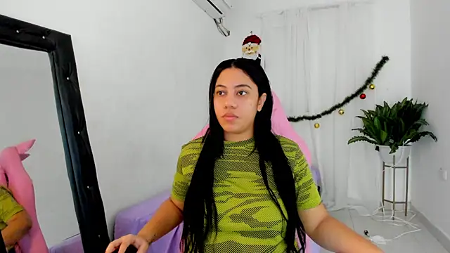 Snapshot of vanelope_smith chatting on November 2025 01:28:01 AM vanelope smith online show from November 2025 01:28:01 AM