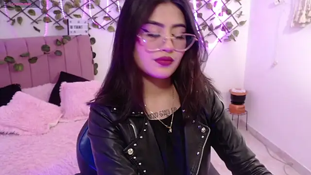 isa bunny18 online show from November 2025 12:15:02 AM