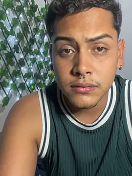 Snapshot of AaronMars_ chatting on October 2025 05:03:02 PM AaronMars  online show from October 2025 05:03:02 PM