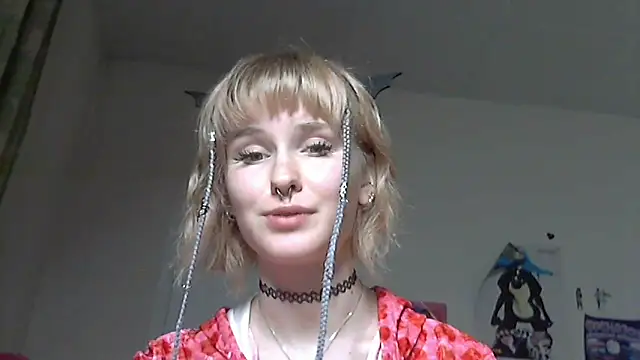Paradoxy  online show from May 2026 08:26:02 PM