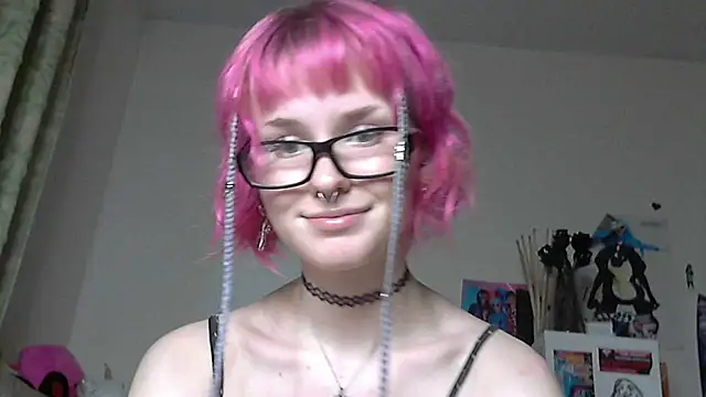 Paradoxy  online show from March 2026 09:27:01 PM