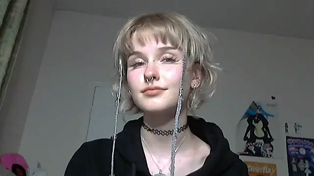 Paradoxy  online show from June 2026 08:31:02 PM