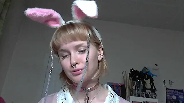 Paradoxy  online show from May 2026 08:33:02 PM
