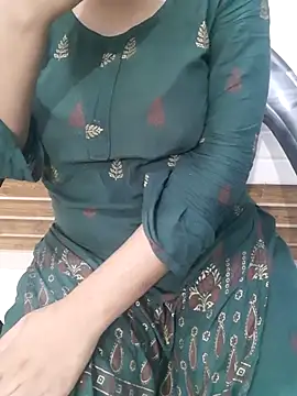 Snapshot of Anchal-si chatting on October 2025 06:29:02 AM Anchal-si online show from October 2025 06:29:02 AM