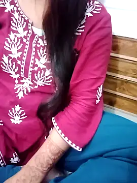 Snapshot of Minakshi_677 chatting on October 2025 06:10:02 AM Minakshi 677 online show from October 2025 06:10:02 AM