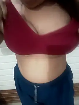 Minakshi 677 online show from December 2025 05:28:02 PM