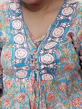 Snapshot of Minakshi_677 chatting on October 2025 02:57:02 AM Minakshi 677 online show from October 2025 02:57:02 AM