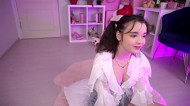 AryaStarky online show from October 2025 08:37:02 AM