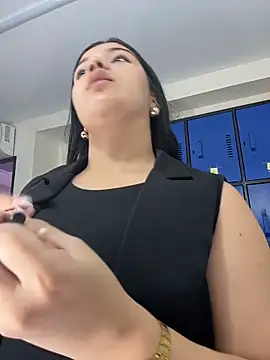 EmmaBlossom online show from March 2026 12:39:02 PM