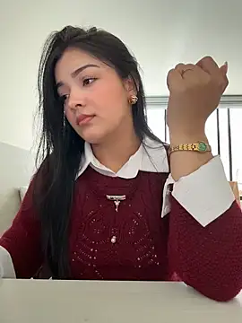 EmmaBlossom online show from April 2026 09:19:02 PM