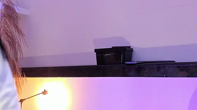 EmmaBlossom online show from December 2025 07:35:01 PM