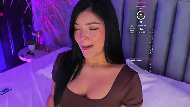 Snapshot of EmmaBlossom chatting on September 2025 03:19:02 PM EmmaBlossom online show from September 2025 03:19:02 PM