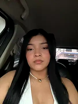 EmmaBlossom online show from October 2025 07:46:01 PM